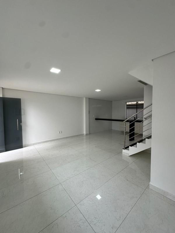 Casa, Manacás, 3 Quartos, 2 Vagas, 1 Suíte