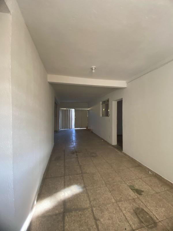 Casa, Camargos, 3 Quartos, 1 Vaga, 1 Suíte