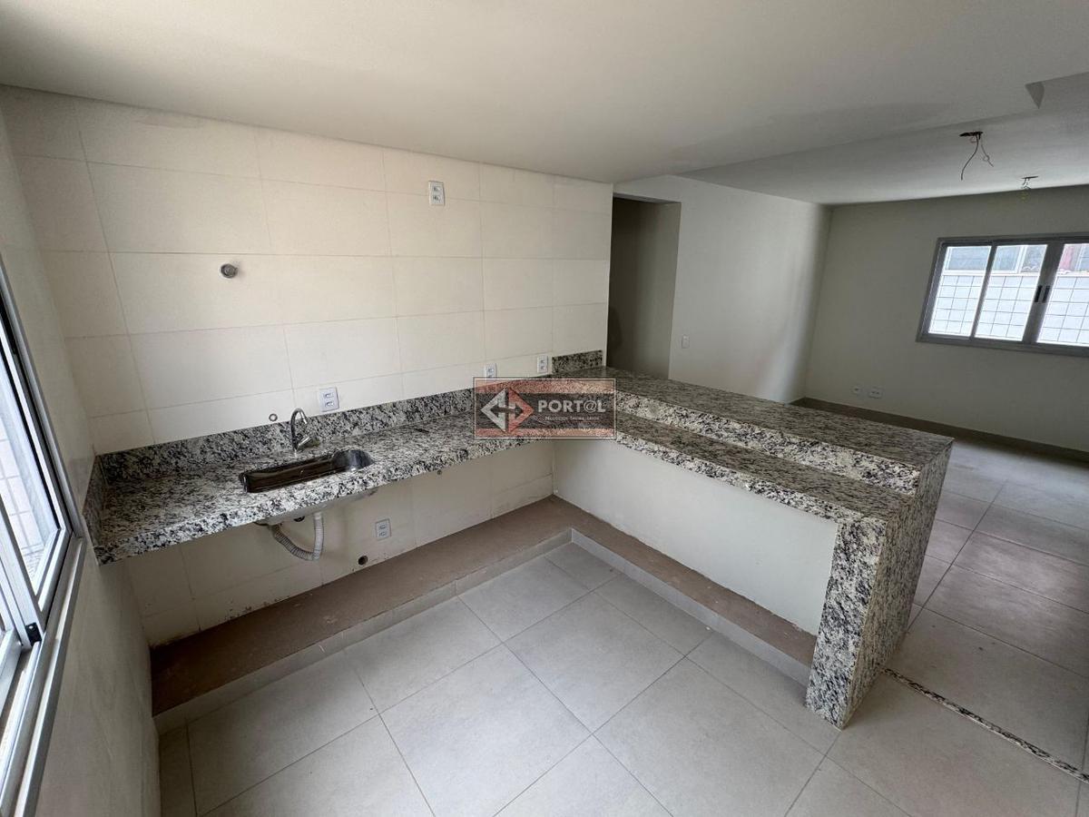 Apartamento, Fernão Dias, 3 Quartos, 2 Vagas, 1 Suíte