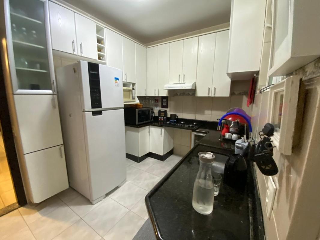 Casa, Santa Branca, 2 Quartos, 2 Vagas, 2 Suítes