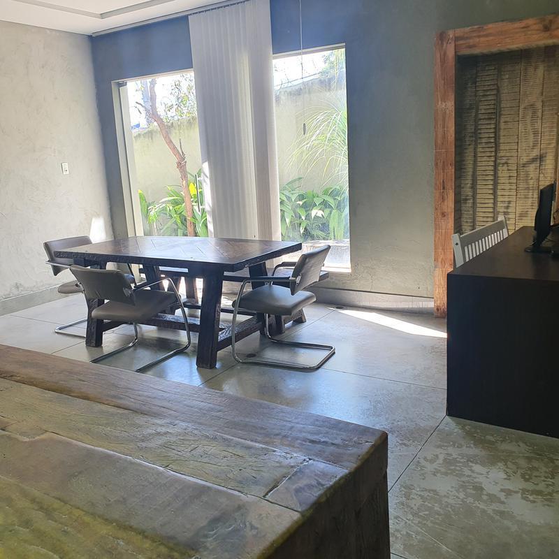Casa, João Pinheiro, 1 Quarto, 1 Vaga
