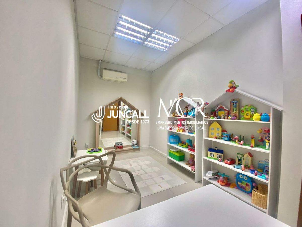 Sala, Lourdes, 4 Vagas