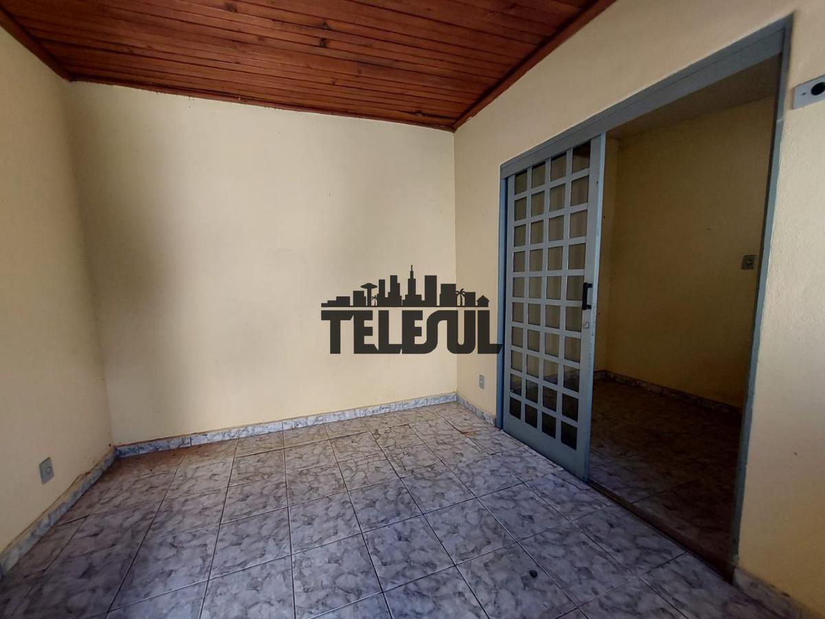 Casa, Vila Adelaide, 3 Quartos, 0 Vaga, 2 Suítes