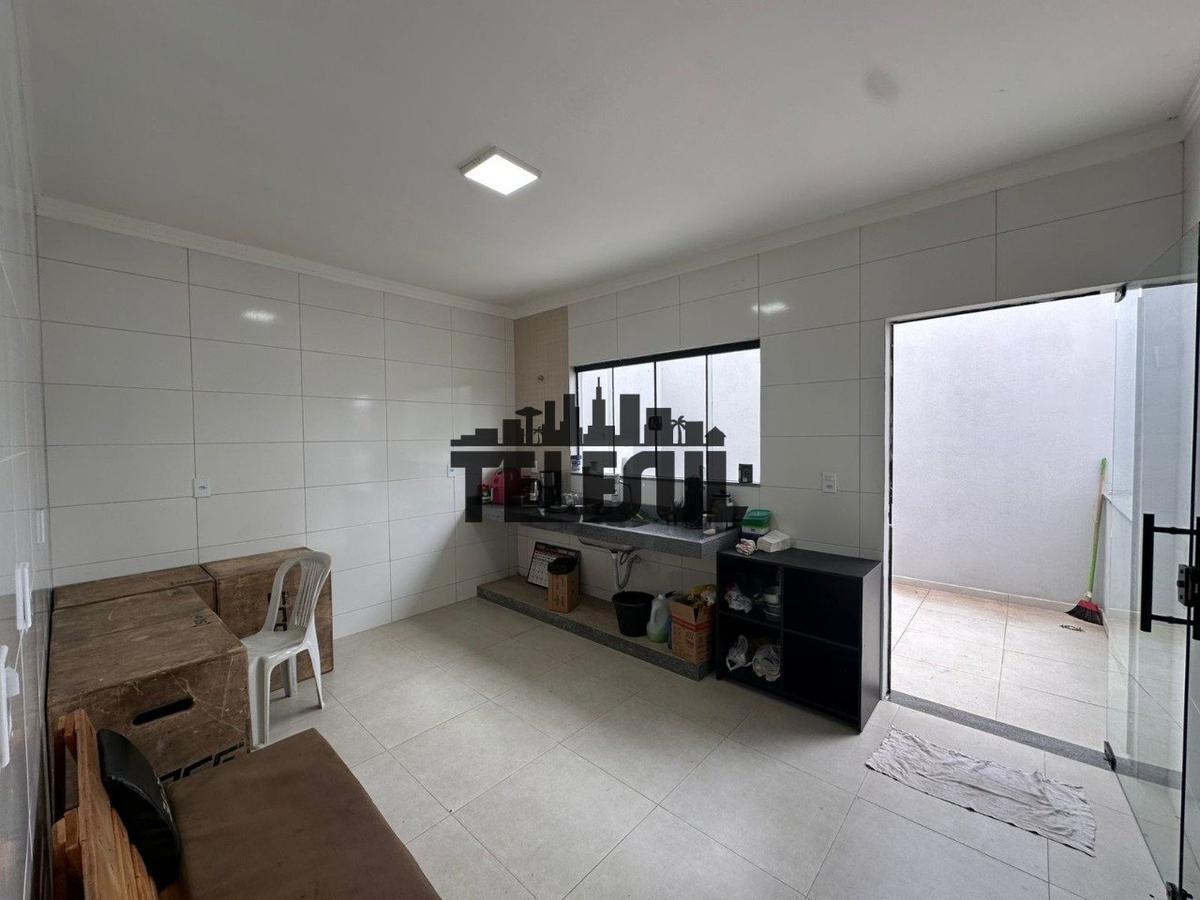 Galpão, Campos Elíseos, 0 Quarto, 4 Vagas