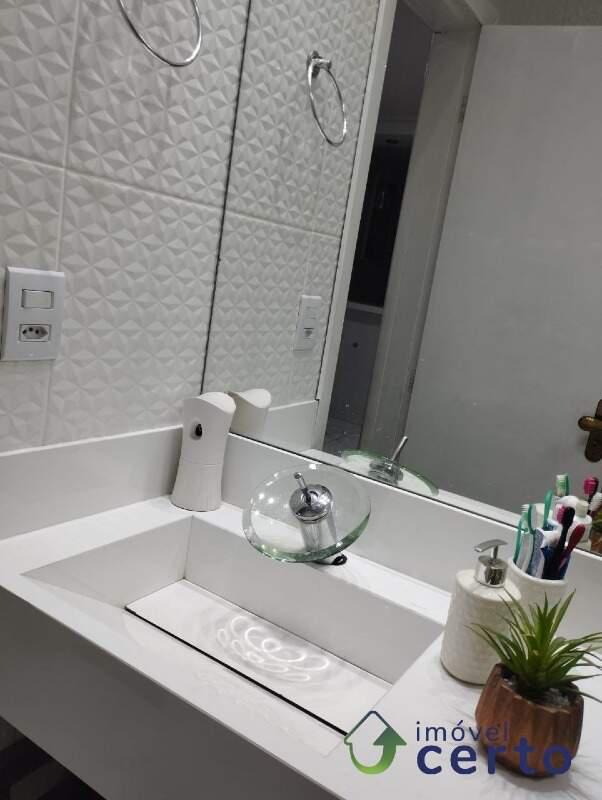 Casa, Vila Universal, 2 Quartos, 1 Vaga