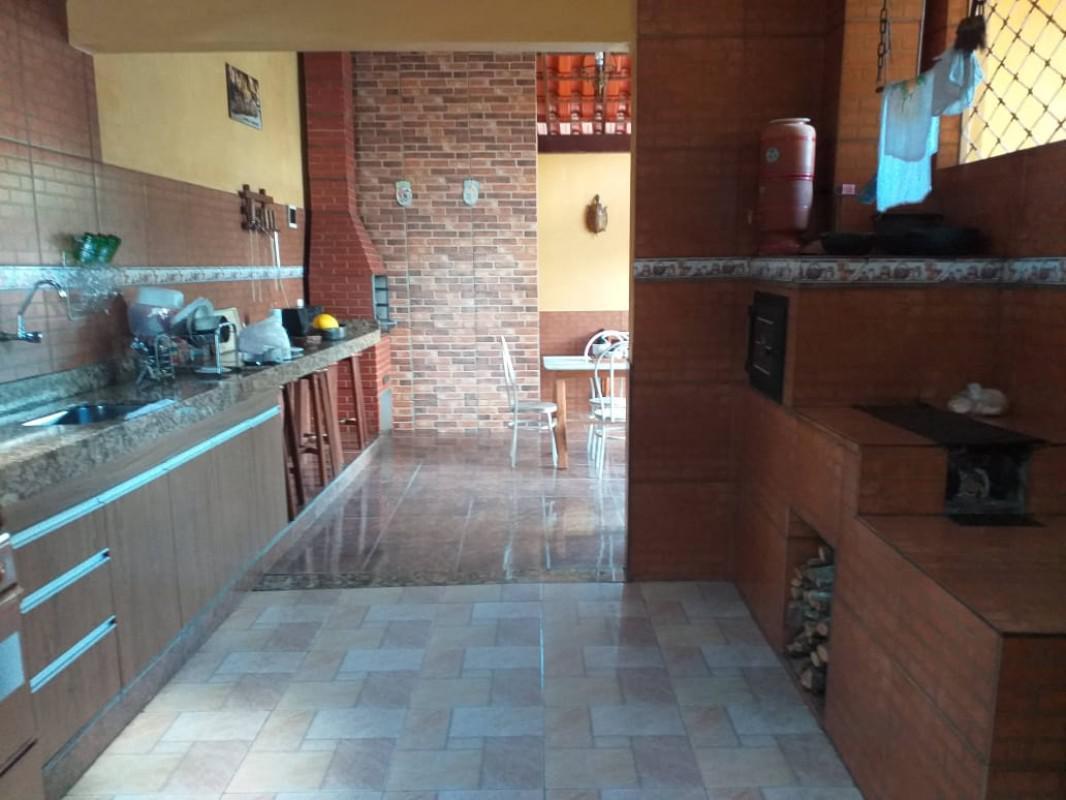 Fazenda, Tropeiros, 3 Quartos, 6 Vagas, 1 Suíte