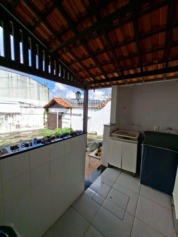 Casa, Miramar (barreiro), 4 Quartos, 6 Vagas, 1 Suíte