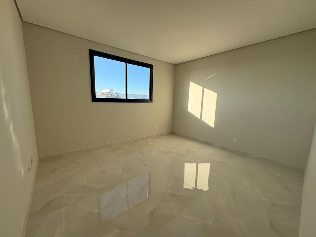 Apartamento, Santa Cruz Industrial, 3 Quartos, 2 Vagas, 1 Suíte