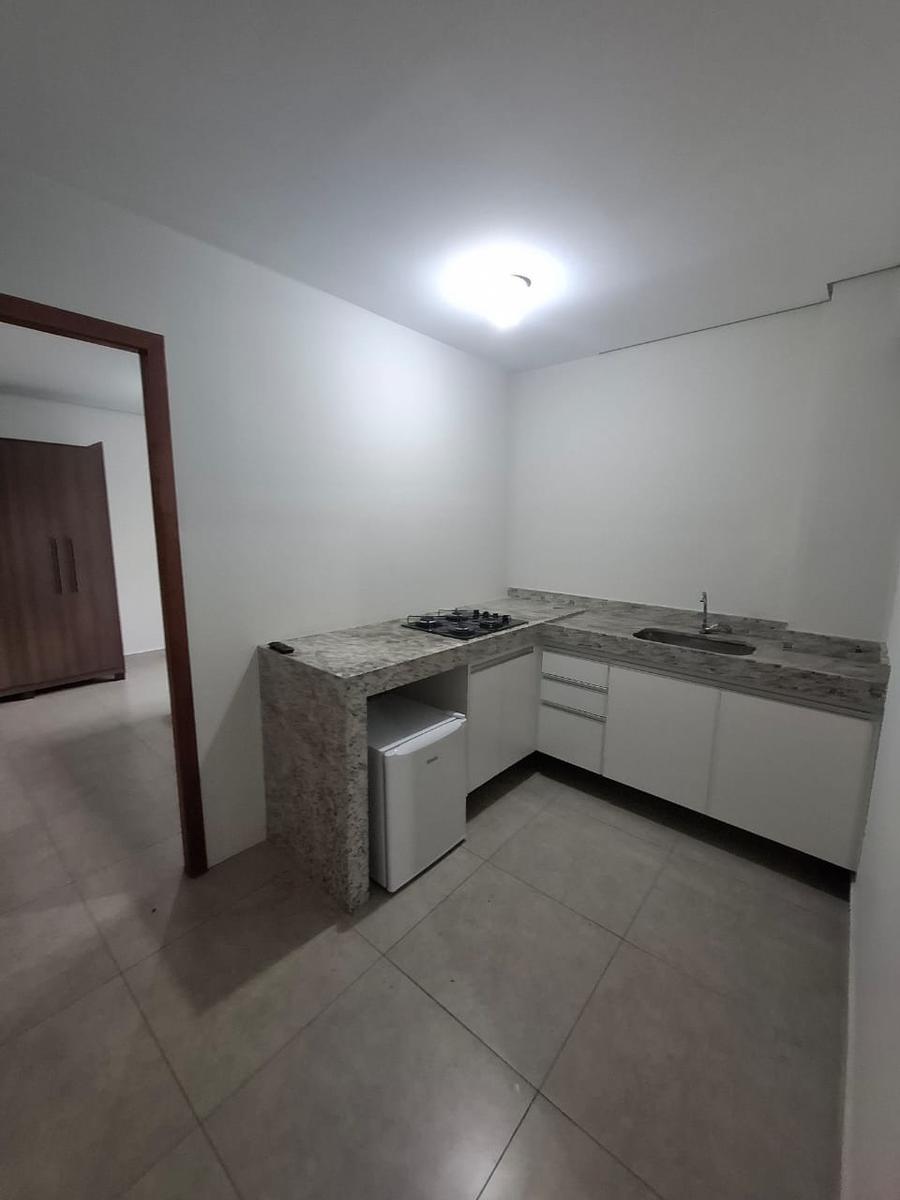 Quitinete, Centro, 1 Quarto, 1 Vaga