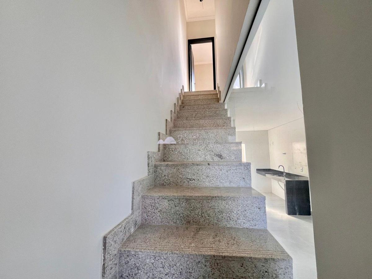 Casa, Planalto, 2 Quartos, 1 Vaga, 2 Suítes