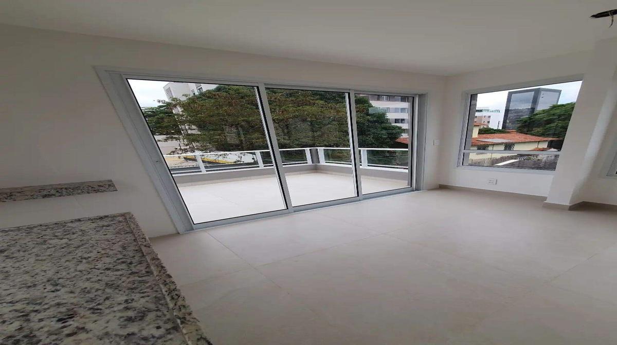 Cobertura, Santa Efigênia, 2 Quartos, 2 Vagas, 2 Suítes