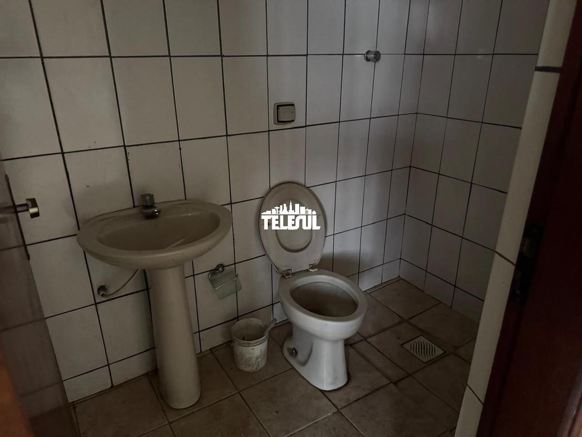 Galpão, Rezende, 0 Quarto, 0 Vaga