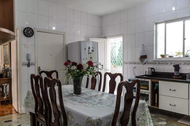 Apartamento, Coração de Jesus, 3 Quartos, 1 Vaga, 1 Suíte