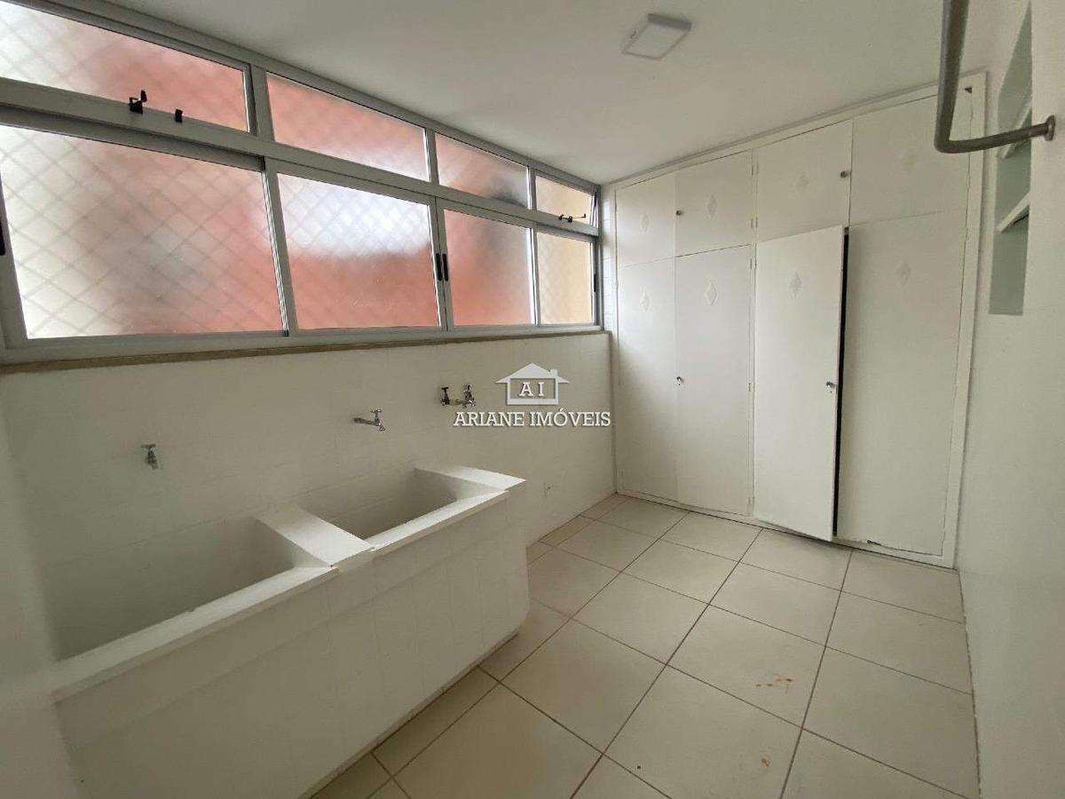 Apartamento, Funcionários, 4 Quartos, 1 Vaga, 1 Suíte
