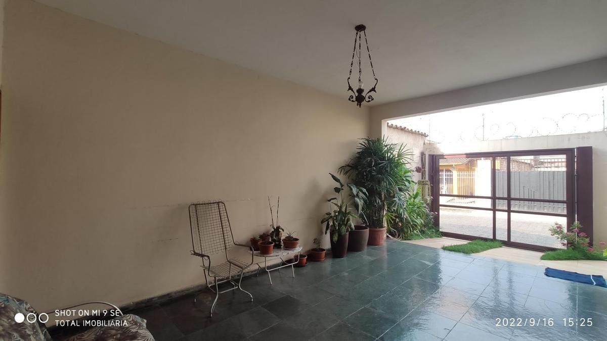 Casa, Giovanini, 6 Quartos, 4 Vagas, 2 Suítes