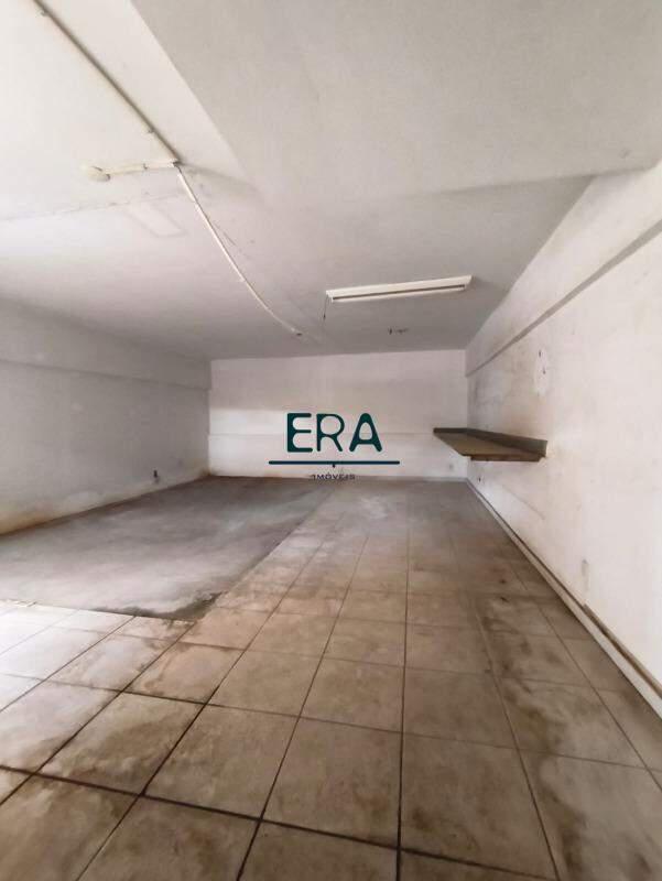 Andar, Estoril, 0 Quarto, 2 Vagas