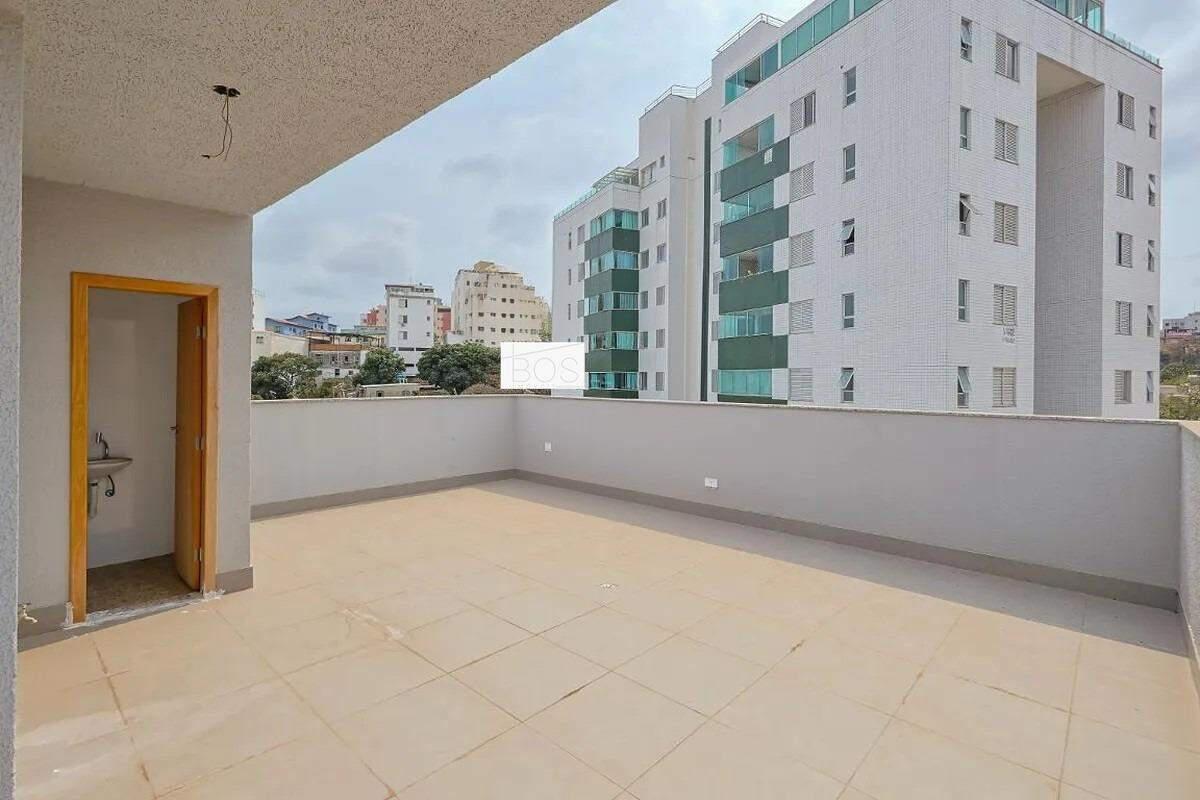 Cobertura, União, 4 Quartos, 2 Vagas, 2 Suítes