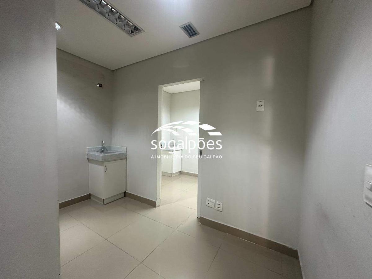 Galpão, Jardim Bandeirantes, 5 Vagas