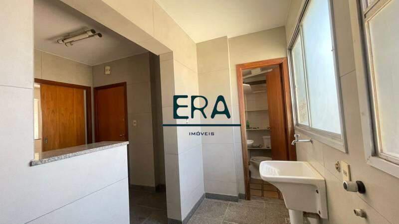 Apartamento, Funcionários, 3 Quartos, 2 Vagas, 1 Suíte