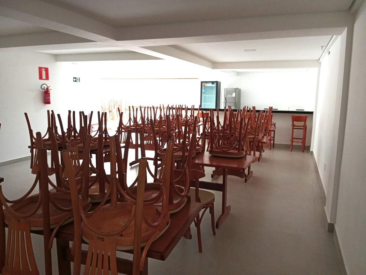 Apartamento, Floresta, 2 Quartos, 2 Vagas, 2 Suítes