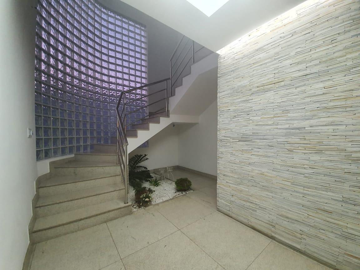 Casa, Jardim Riacho das Pedras, 3 Quartos, 6 Vagas, 2 Suítes