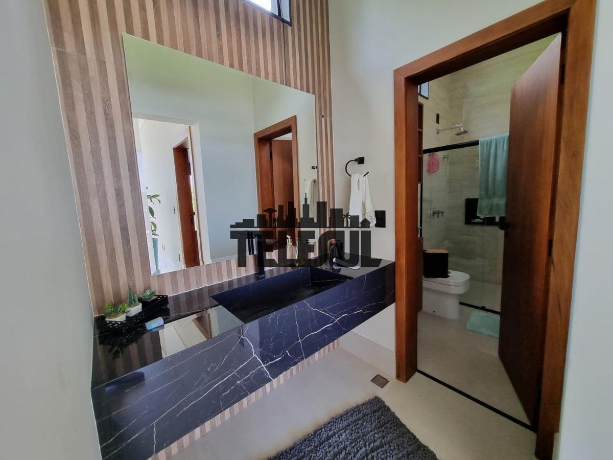 Casa, Jardim Europa, 3 Quartos, 6 Vagas, 2 Suítes