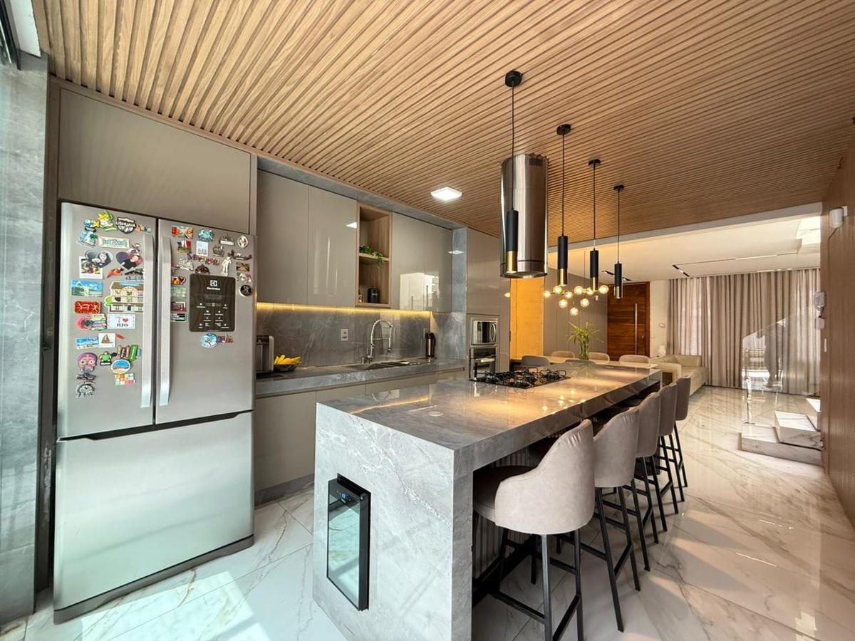 Casa, Santa Amélia, 3 Quartos, 2 Vagas, 2 Suítes