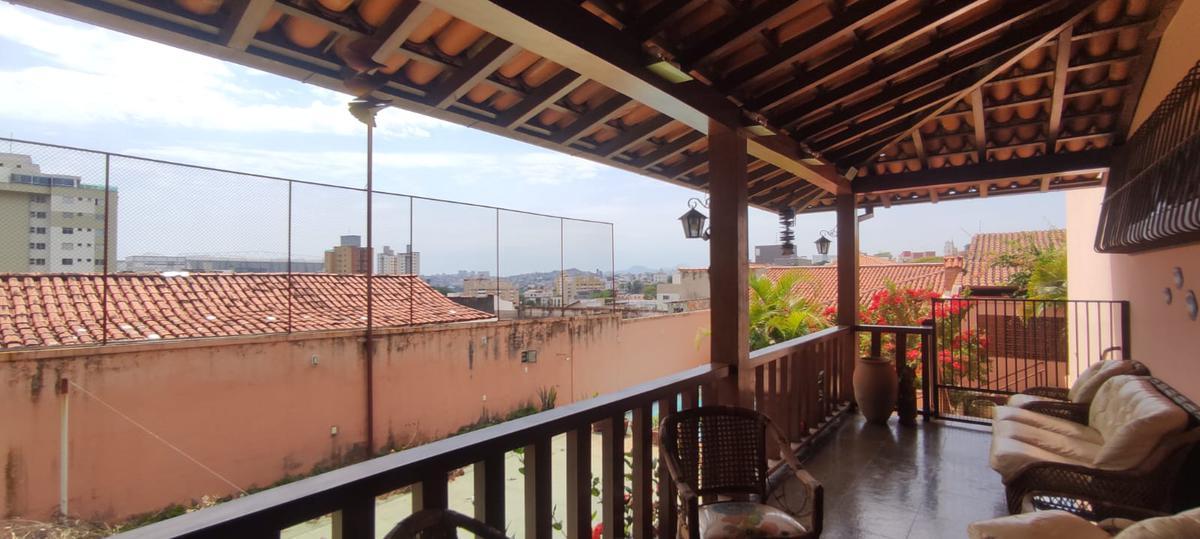 Casa, Santa Teresa, 8 Quartos, 15 Vagas, 1 Suíte