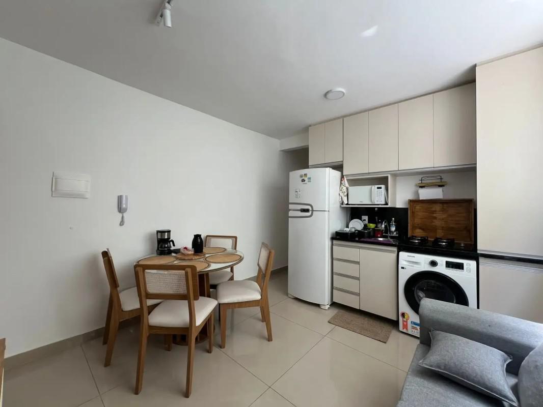 Apartamento, Sagrada Família, 2 Quartos, 1 Vaga