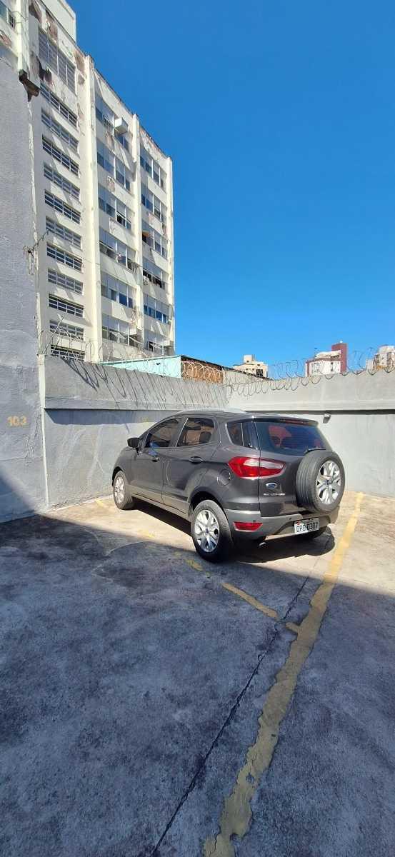 Apartamento, Sagrada Família, 3 Quartos, 1 Vaga