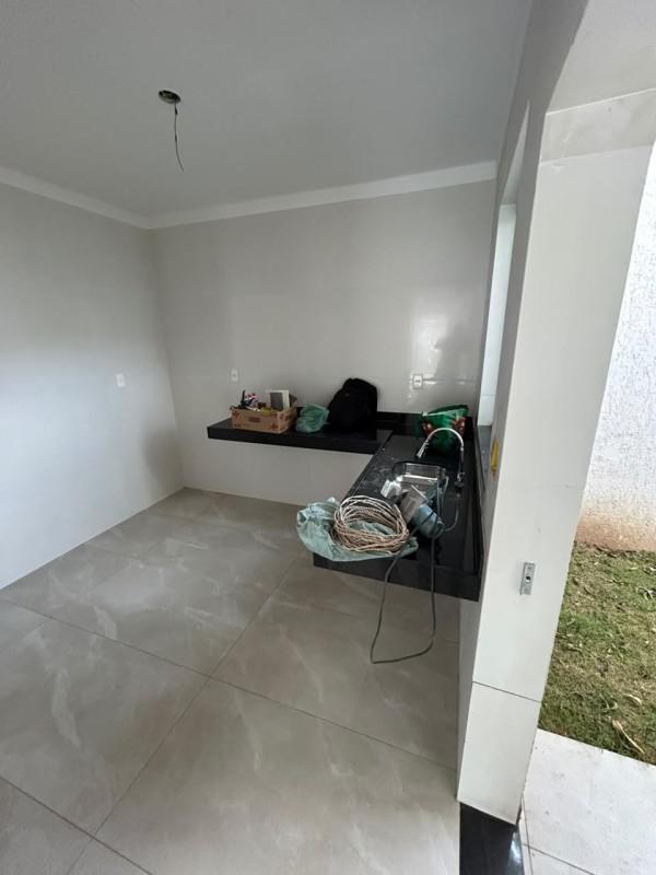 Casa, Centro, 3 Quartos, 2 Vagas, 1 Suíte