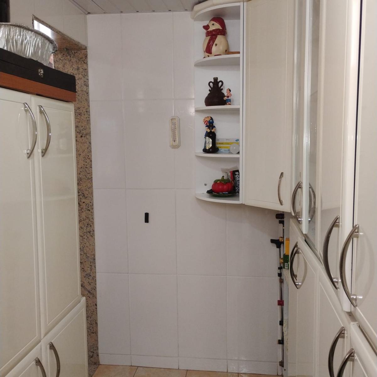 Casa, Castelo, 4 Quartos, 4 Vagas, 1 Suíte
