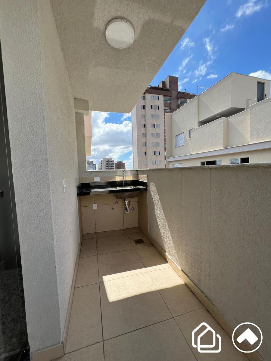 Cobertura, Funcionários, 2 Quartos, 2 Vagas, 2 Suítes