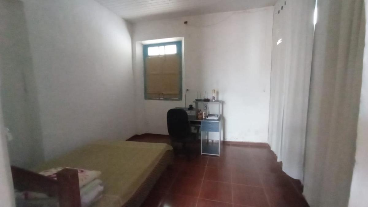 Casa, Centro, 6 Quartos, 2 Vagas