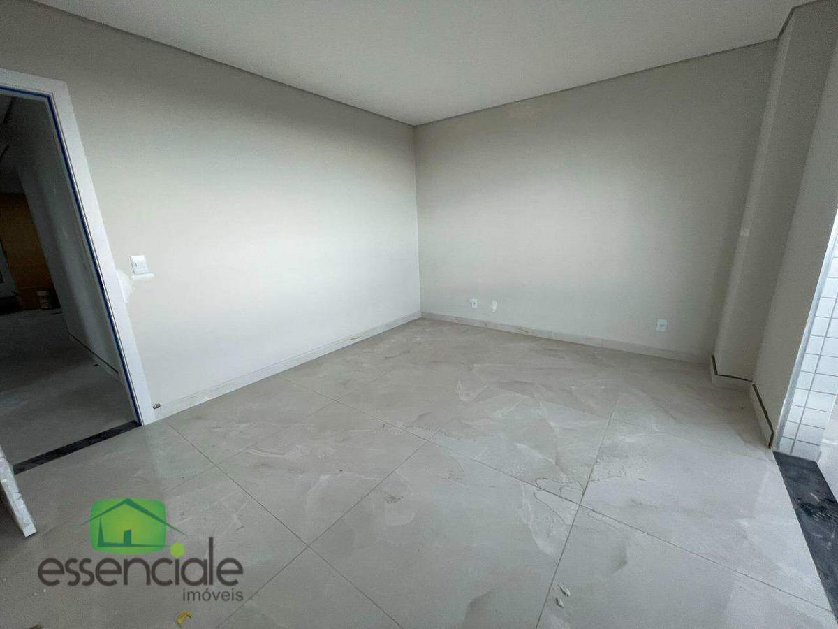 Cobertura, Santa Cruz Industrial, 4 Quartos, 3 Vagas