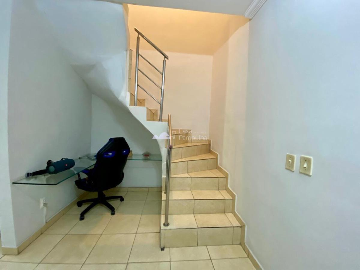 Casa, Santa Branca, 2 Quartos, 2 Vagas, 2 Suítes