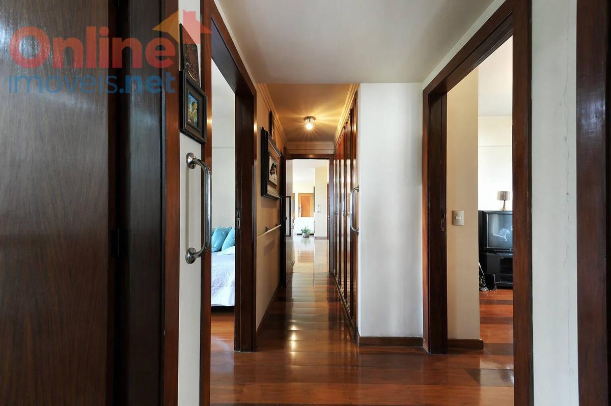 Apartamento, Funcionários, 4 Quartos, 0 Vaga, 1 Suíte