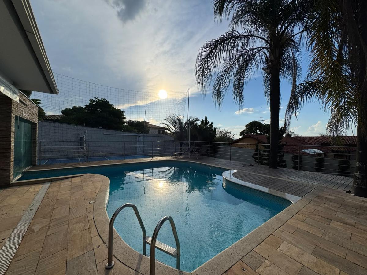 Casa, Bandeirantes (pampulha), 4 Quartos, 10 Vagas, 2 Suítes