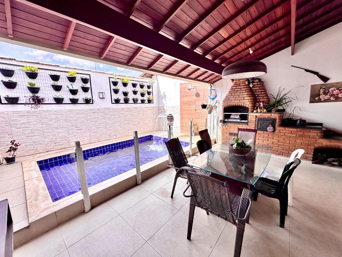 Casa, Santa Amélia, 4 Quartos, 3 Vagas, 1 Suíte