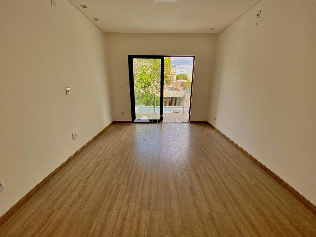 Casa, Paquetá, 3 Quartos, 4 Vagas, 1 Suíte