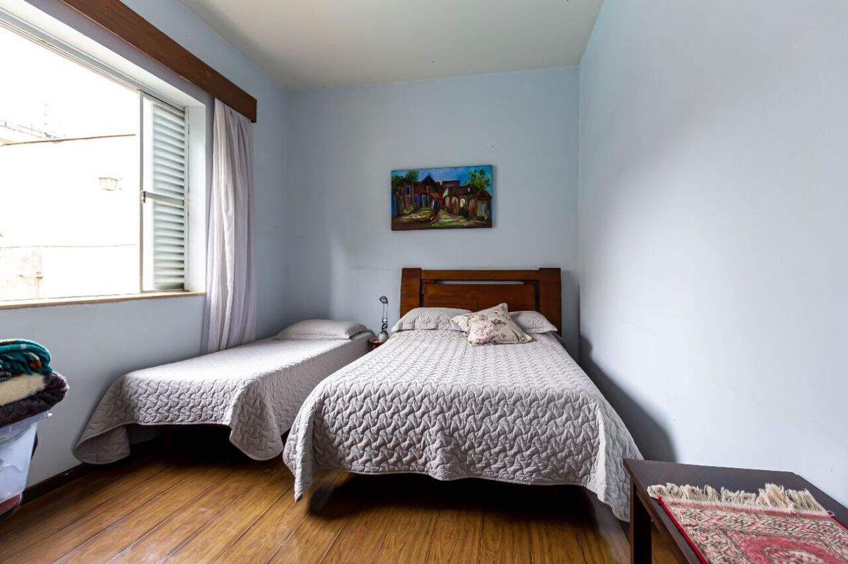 Casa, Serra, 4 Quartos, 1 Vaga, 2 Suítes