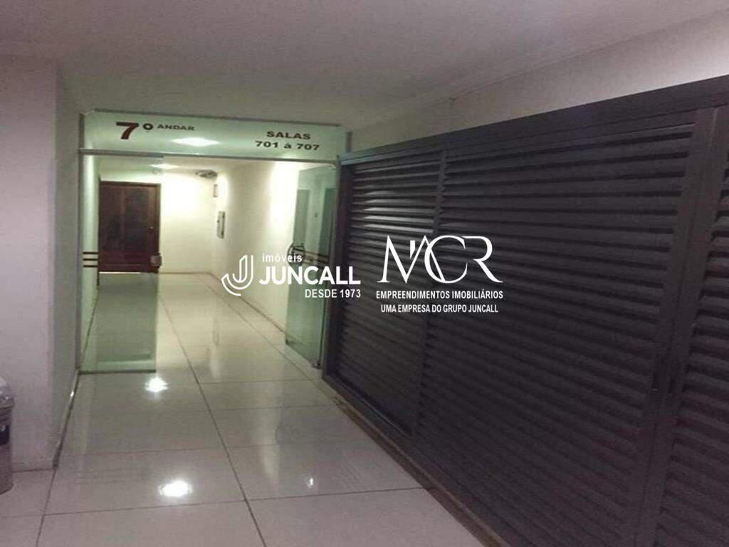 Sala, Centro