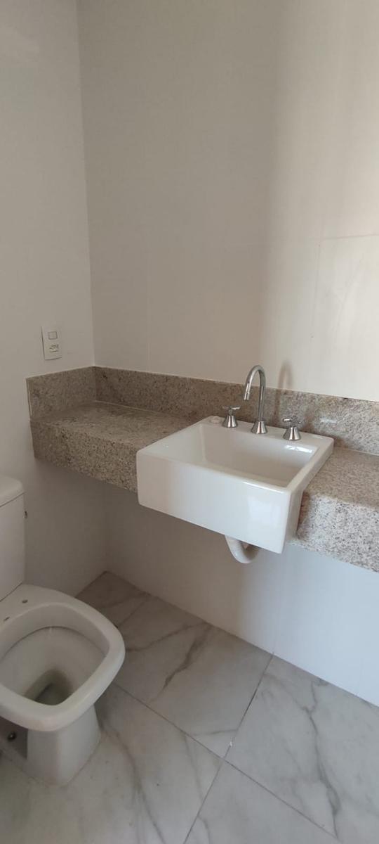 Apartamento, Serrano, 3 Quartos, 2 Vagas, 1 Suíte
