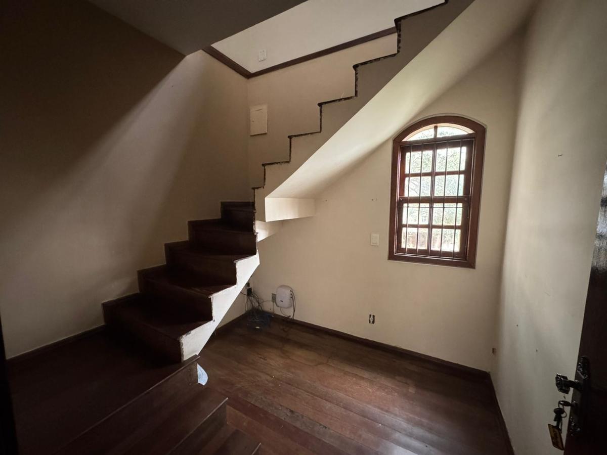 Casa, Floresta, 5 Quartos, 3 Vagas, 1 Suíte