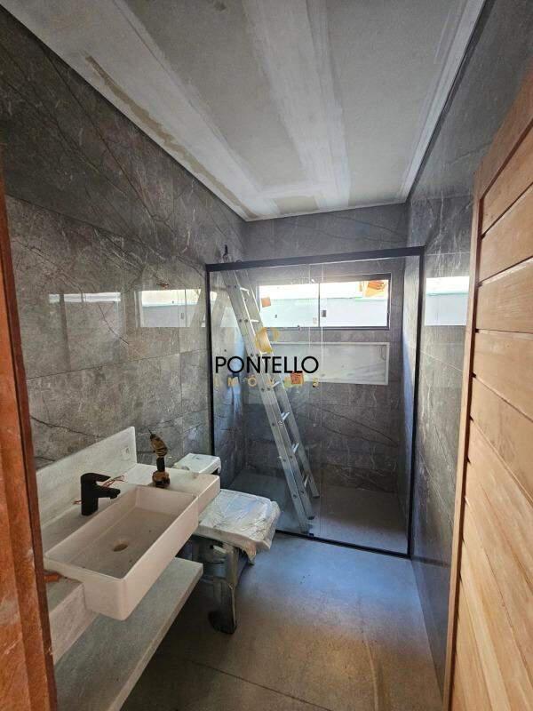 Casa, Jardim Europa, 4 Quartos, 3 Vagas, 1 Suíte