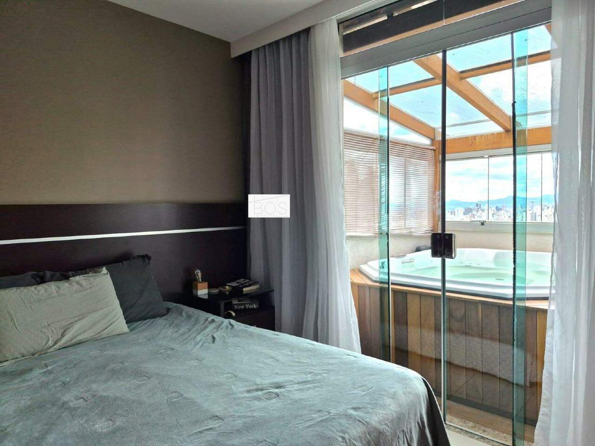 Cobertura, Luxemburgo, 3 Quartos, 2 Vagas, 1 Suíte