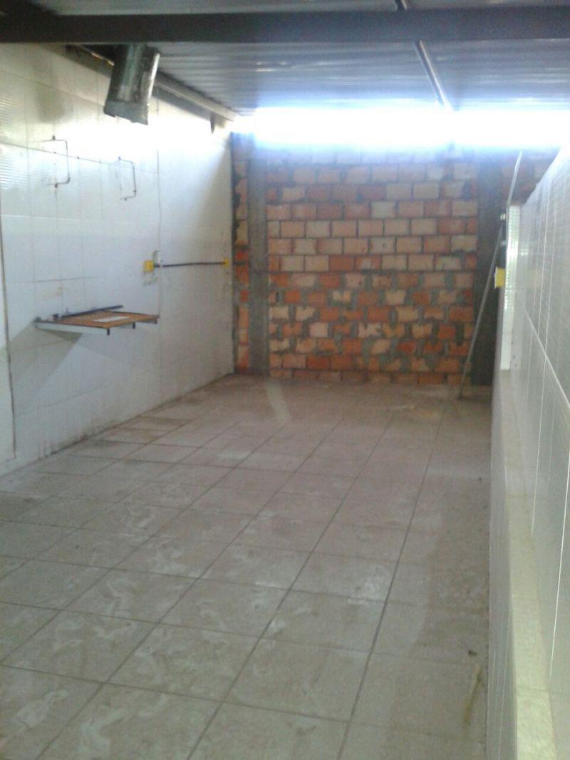 Galpão, Jardim Riacho das Pedras, 1 Quarto, 1 Vaga