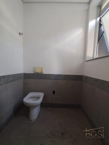 Sala, Savassi, 0 Quarto, 3 Vagas
