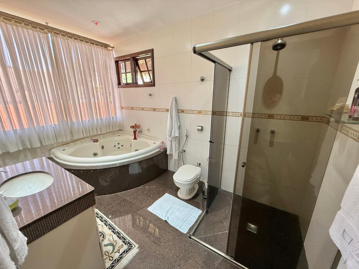 Casa, São Luiz (pampulha), 4 Quartos, 10 Vagas, 3 Suítes