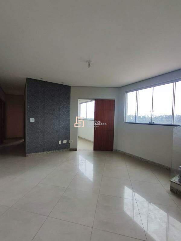 Apartamento, Barreiro, 3 Quartos, 3 Vagas, 1 Suíte